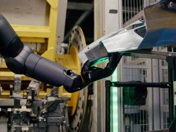  Humanoidalny robot może zostać "zatrudniony" w fabryce BMW